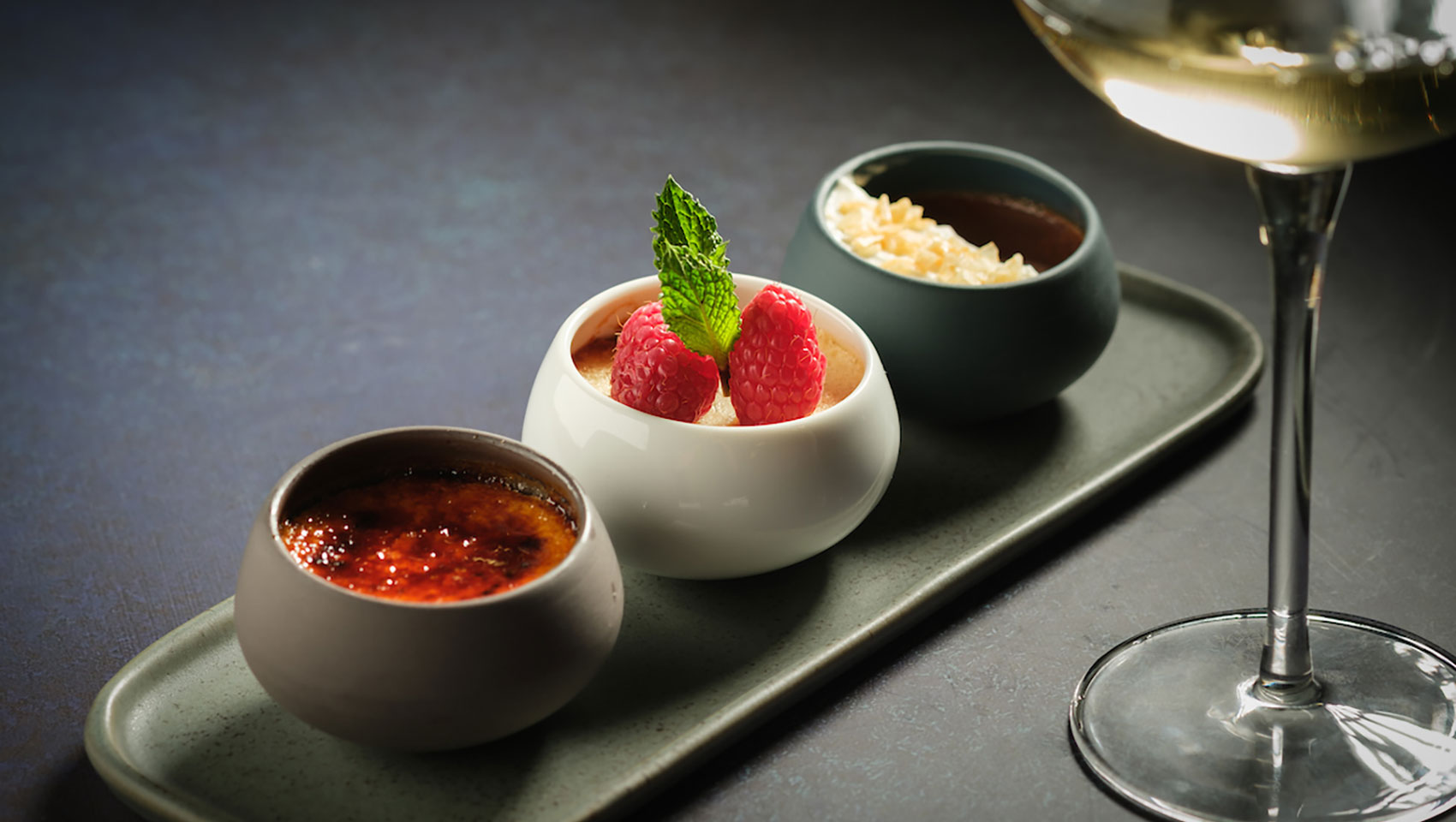 astrea dessert flight